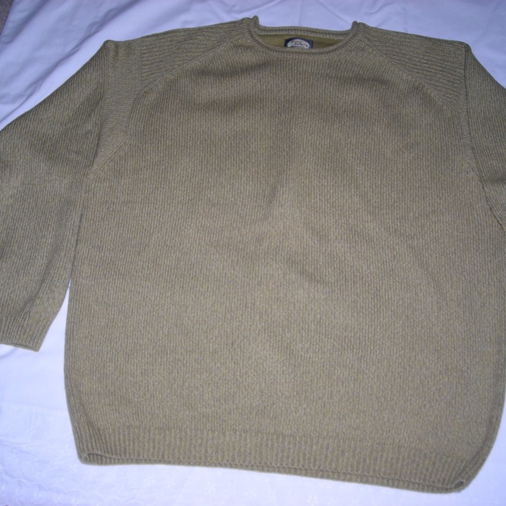 Tommy Bahama men's Sweater